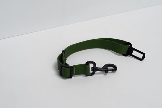 Waterproof Dog Seat Belt – Camo Green – Adjustable